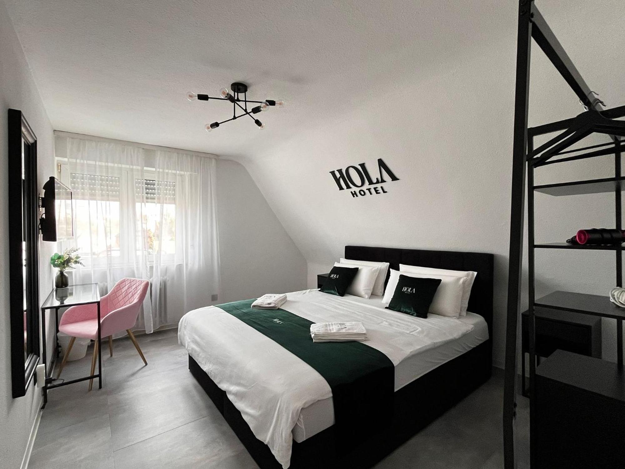 Hola Hotel Stuttgart Buitenkant foto