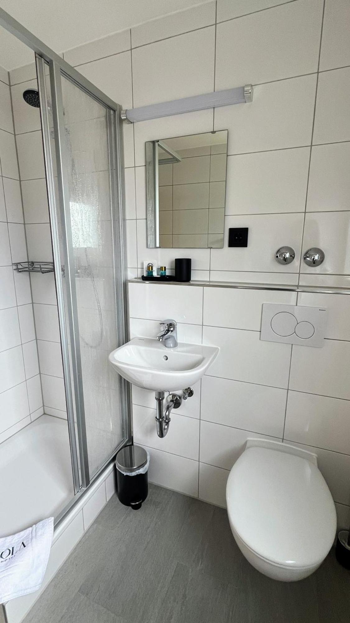 Hola Hotel Stuttgart Buitenkant foto
